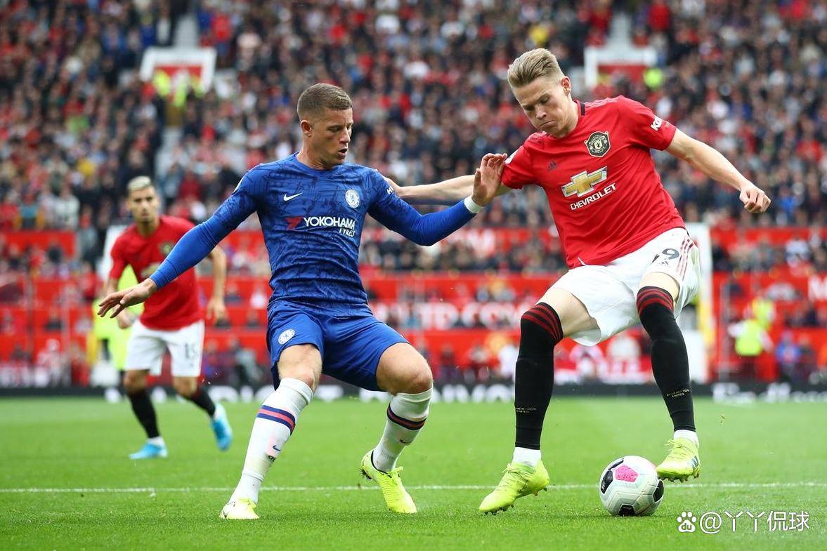 包含红蓝对决:曼联切尔西争夺英超冠军的词条 包含红蓝对决:曼联切尔西争夺英超冠军的词条