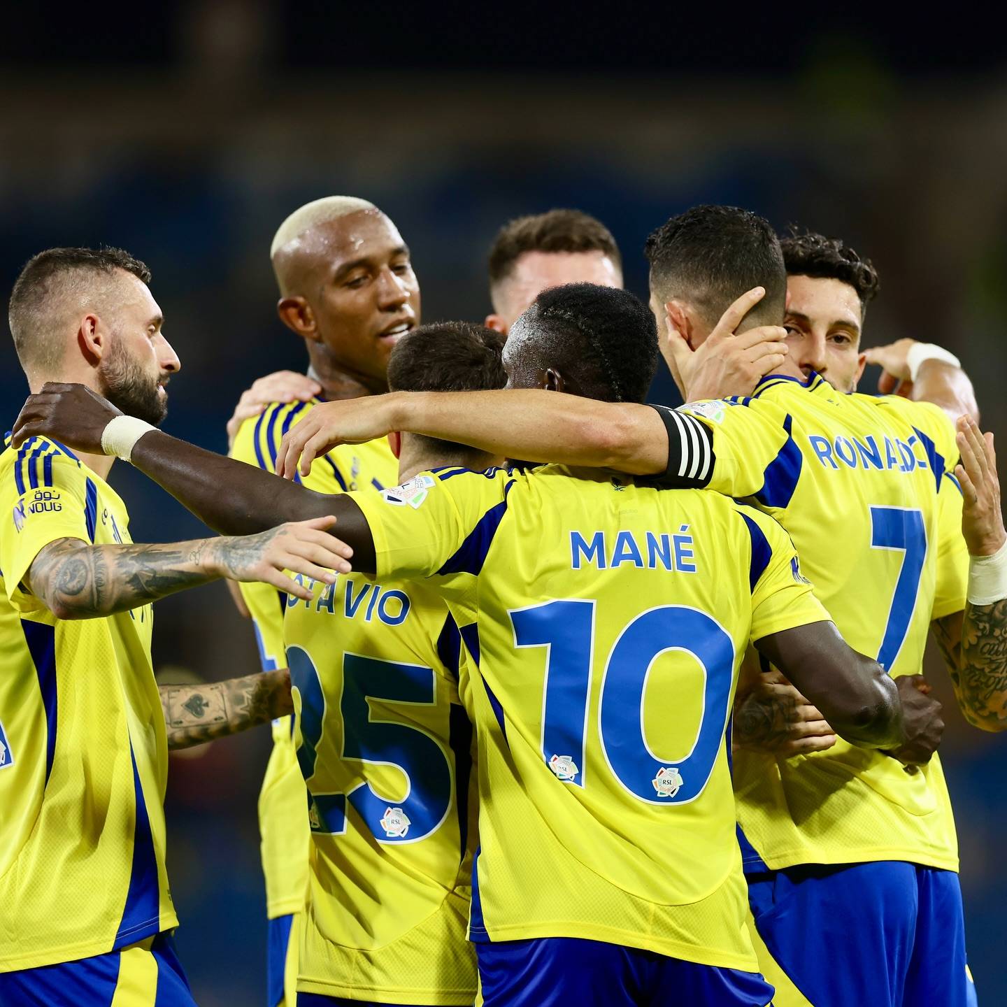 意大利斩获胜利,实力备受瞩目 意大利斩获胜利,实力备受瞩目