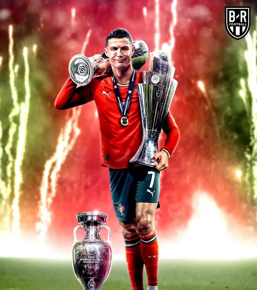 包含葡萄牙大逆转荷兰,决赛梦想更接近的词条 包含葡萄牙大逆转荷兰,决赛梦想更接近的词条