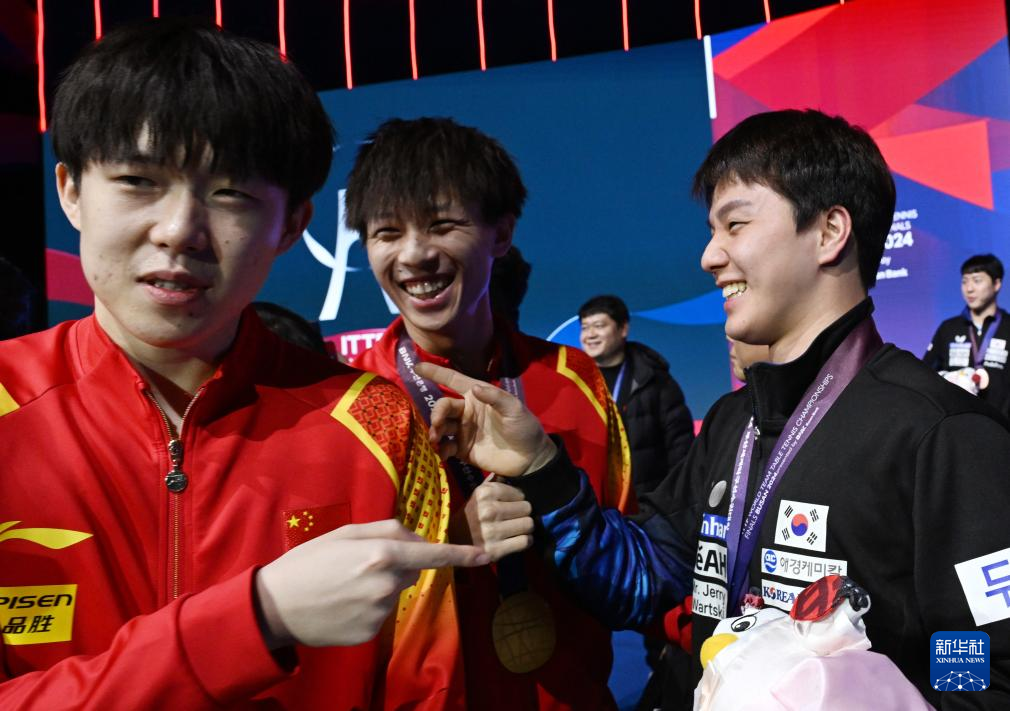 中国队碾压法国队,王皓带队取胜 中国队碾压法国队,王皓带队取胜