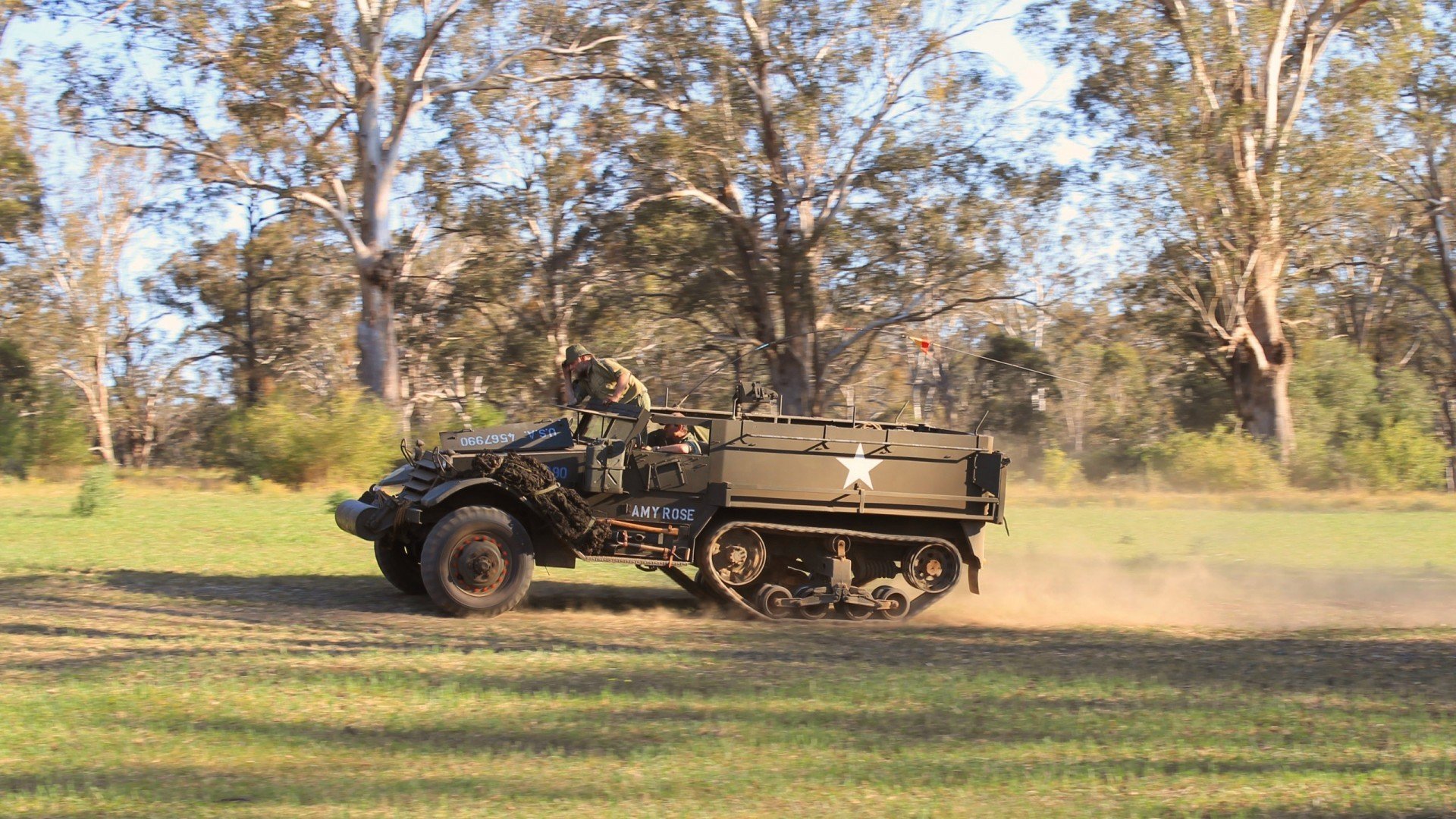 北京队战术册空降伯纳乌，篮球智慧如何让拉文在德比战中带走胜利